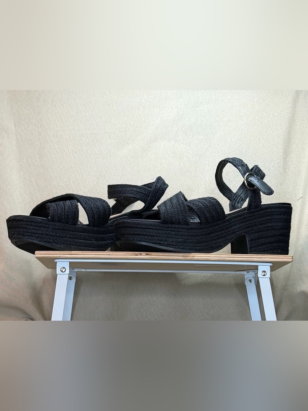Old Navy Black Woven Platform Sandals
